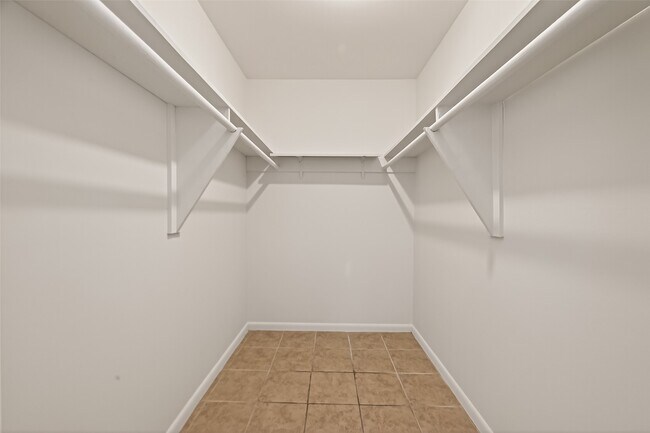 Building Photo - 6426 Mobud Dr