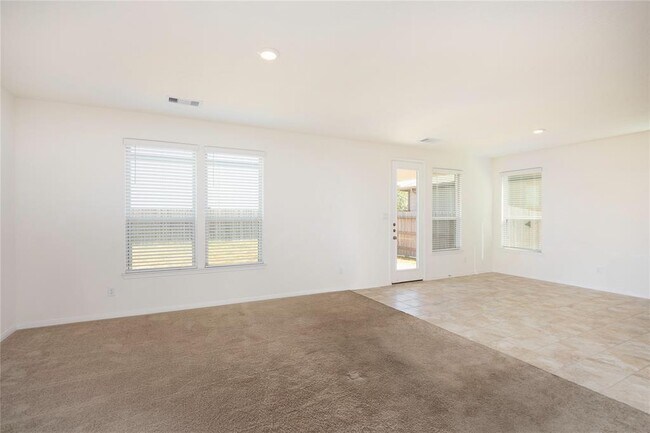 Building Photo - 6021 Diamond Sky Ln