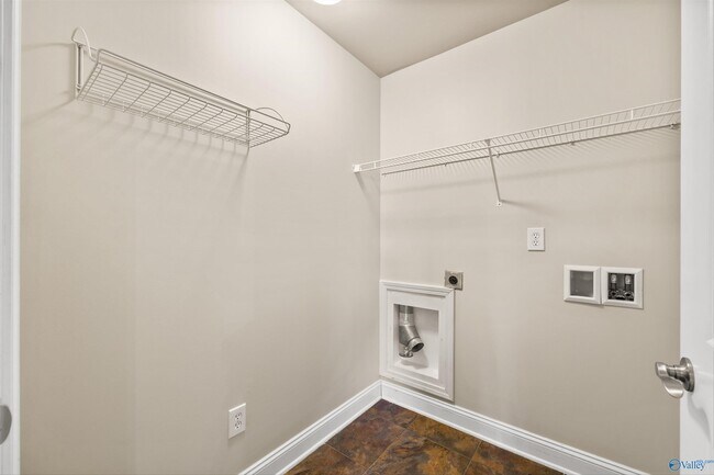 Building Photo - 104 Grantham Cir