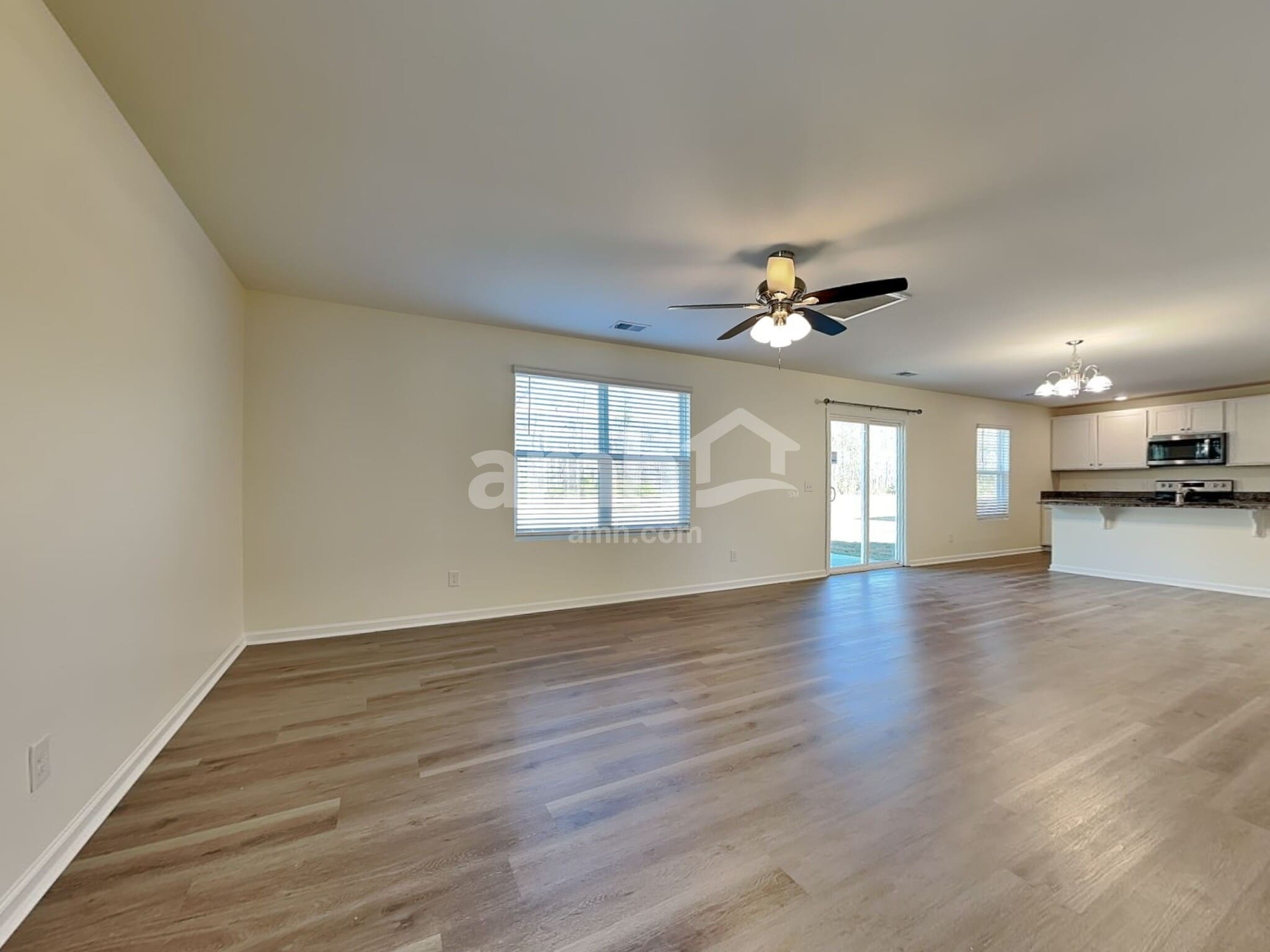 Building Photo - 152 Tobago Cir