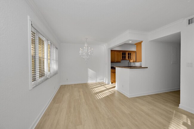 Building Photo - 1515 E Broward Blvd