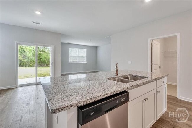 Building Photo - 201 Coby Ln