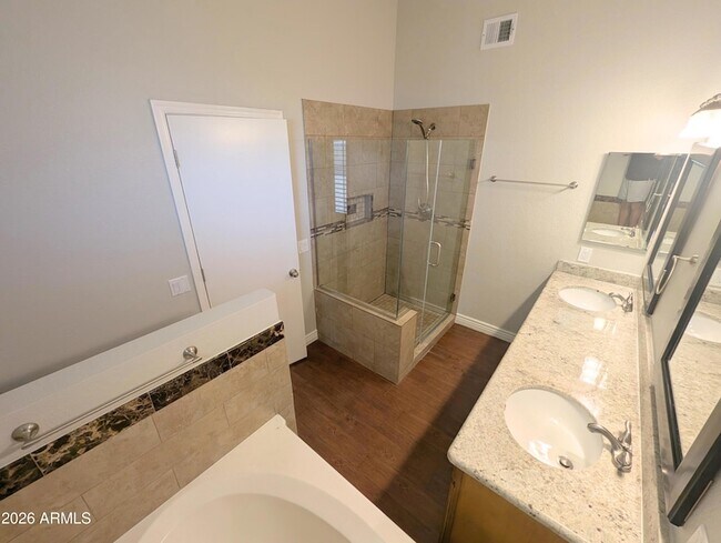 Building Photo - 20014 N 77th Dr