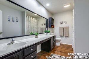 Building Photo - 10323 Country