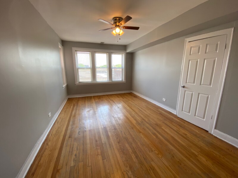 Building Photo - 3723-3729 W Grand Ave