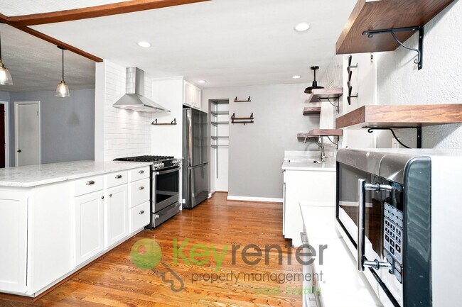 Building Photo - 8835 35th Ave SW