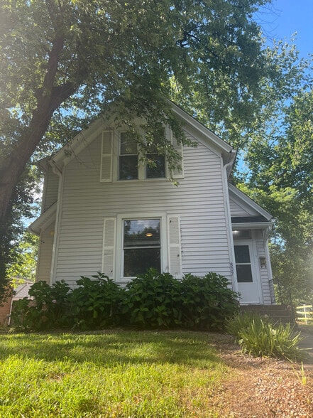 Primary Photo - 807 Kingshighway St