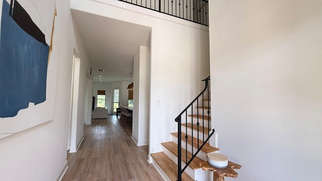 Building Photo - 1746 Chadwick Farms Loop N