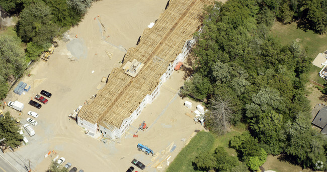 Aerial Photo - River Vale Senior Residence