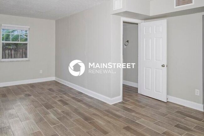 Building Photo - 4 Bedroom Pet-Friendly Home in Lake Worth,...