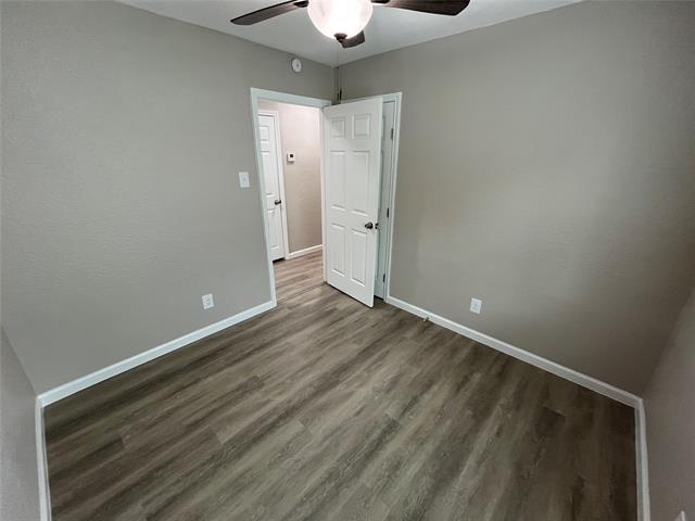 Building Photo - 2930 Gardenia Dr