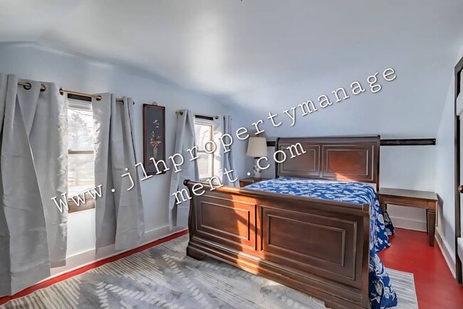 Building Photo - 9068 Black Oak Rd
