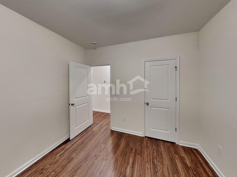 Building Photo - 84 Andrew Jackson Ct