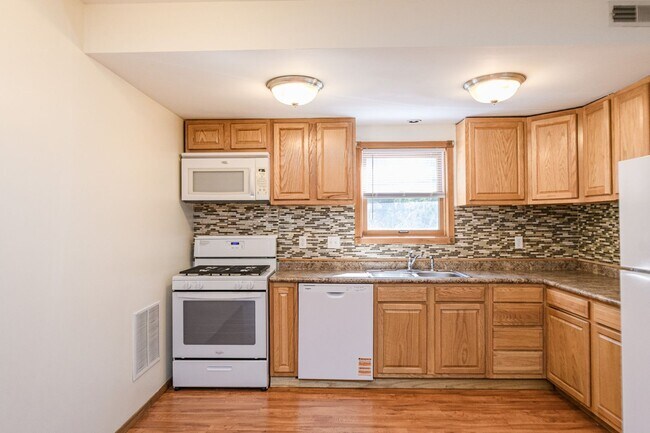 Building Photo - 201 Chesterton Blvd