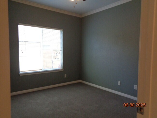Building Photo - Gorgeous Custom One Story Offering 2185 sq...