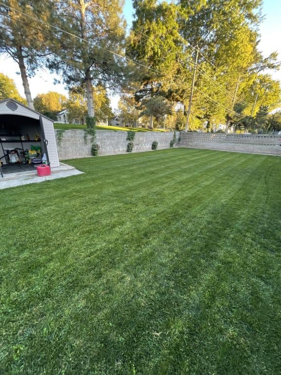 Building Photo - 872 Madsen Ln