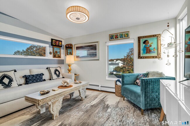 Building Photo - 98 Limewood Ave