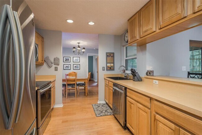 Building Photo - 18619 Yocam Ave