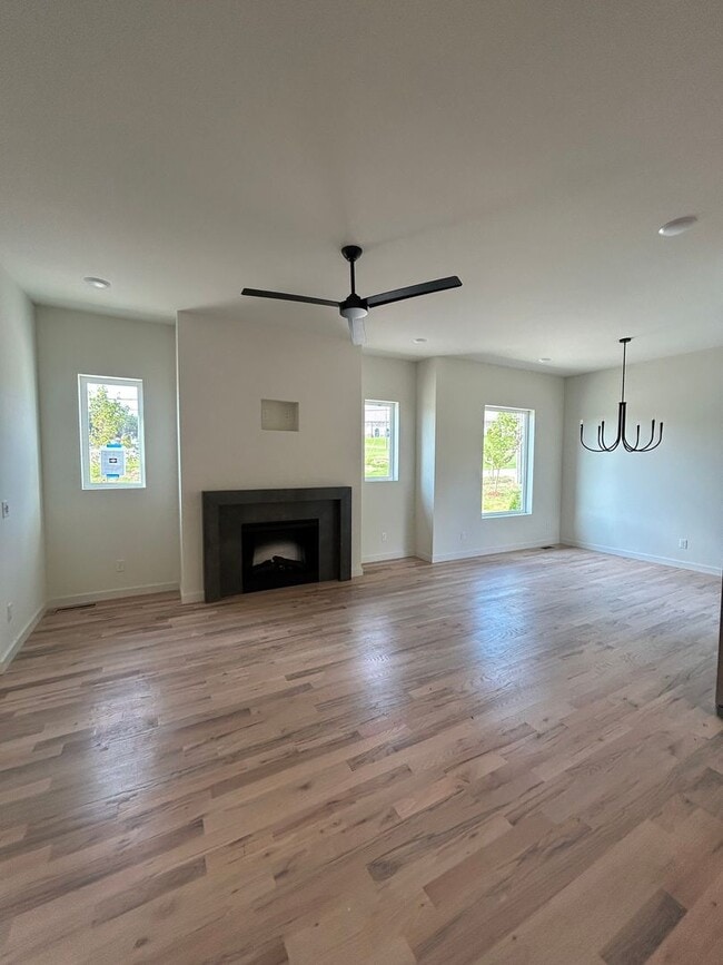 Building Photo - Amazing New Construction in North Nashville!