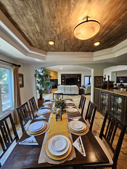 Building Photo - 12301 Frontera Rd