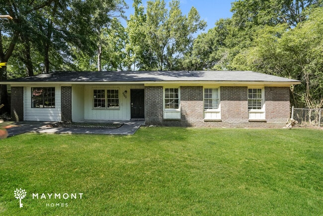 Building Photo - 4429 Clovewood St
