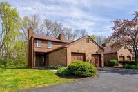 Building Photo - MOVE IN NOW! Newly Renovated Townhomes Loc...