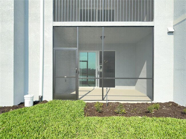 Building Photo - 14204 Heritage Landing Blvd