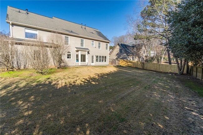 Building Photo - 3147 Crestmont Way NW