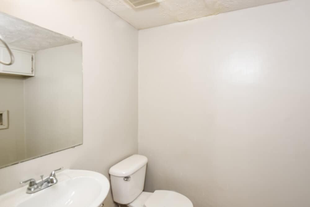 Building Photo - 417 Northdale Ct