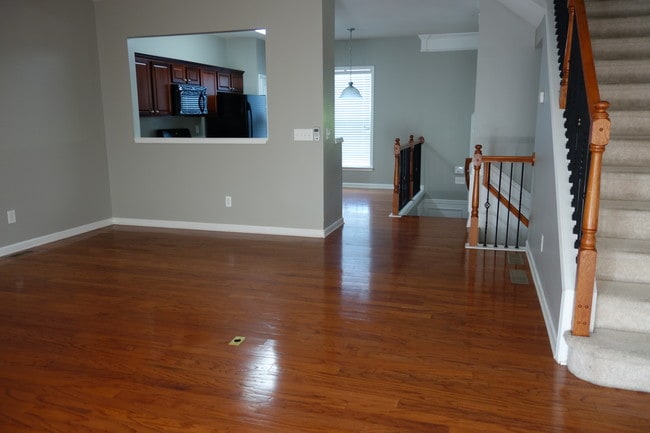 Building Photo - 1390 Thornborough Dr