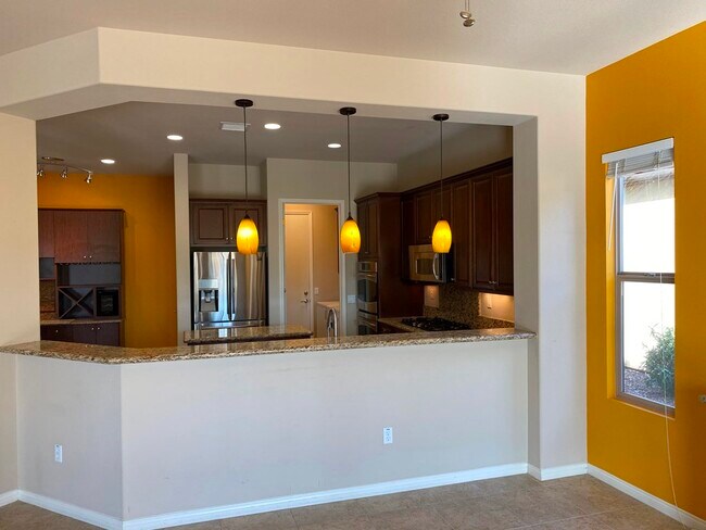 Building Photo - 39408 Camino Las Hoyes