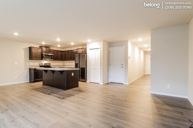 Building Photo - 18791 108th Ave E