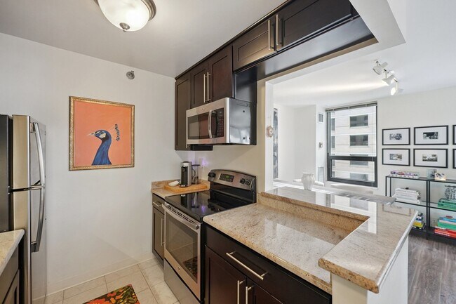 Building Photo - 401 E Ontario St