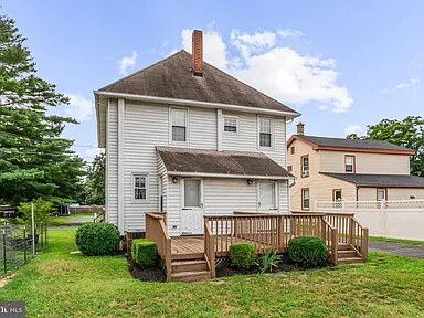 Building Photo - 122-124 Turner St