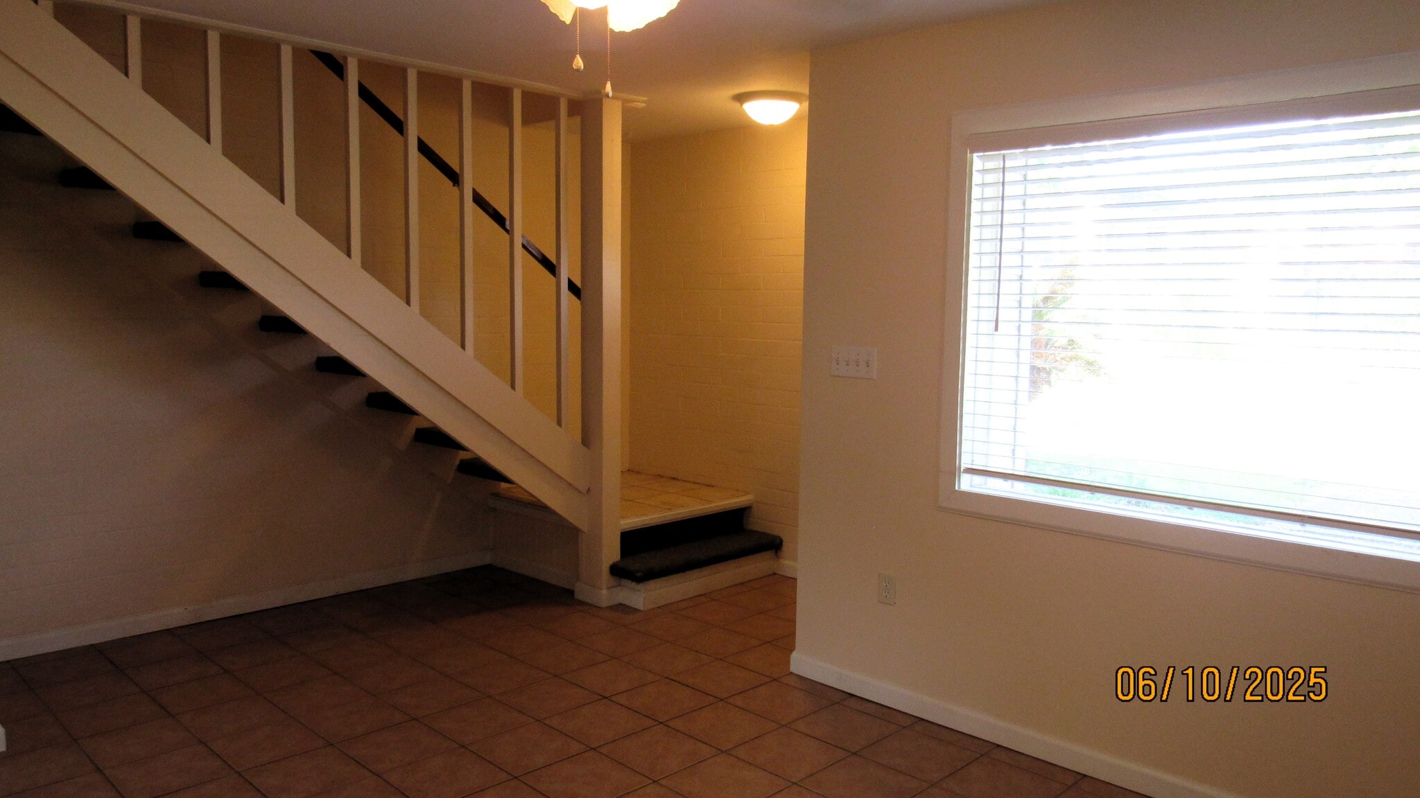 LIVING ROOM 2 - 134 St John Ave