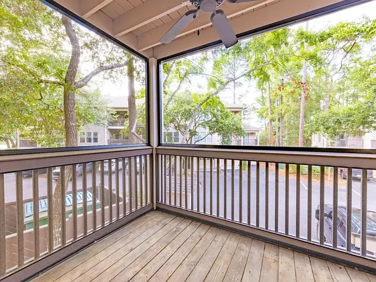 Building Photo - 30 Paddle Boat Ln