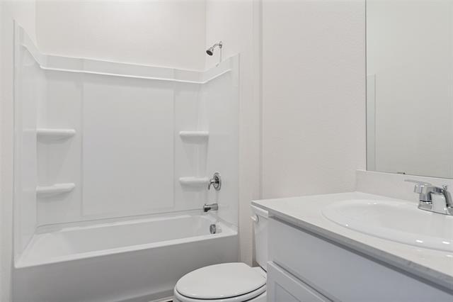 Building Photo - 2200 Mdw Pk Dr