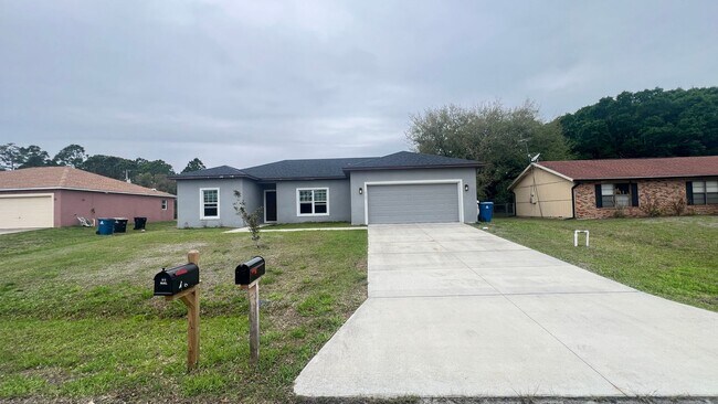 Building Photo - Beautiful 3 Bedroom, 2 Bathroom Home in Palm Bay!!