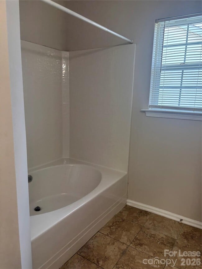 Building Photo - 1426 Peach Park Ln
