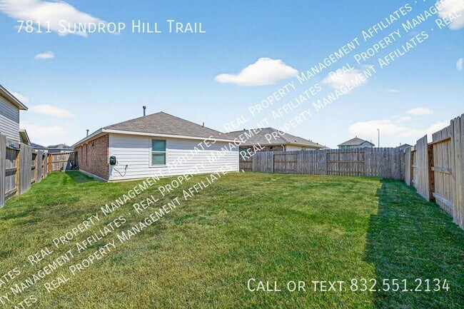 Building Photo - 7811 Sundrop Hl Trl