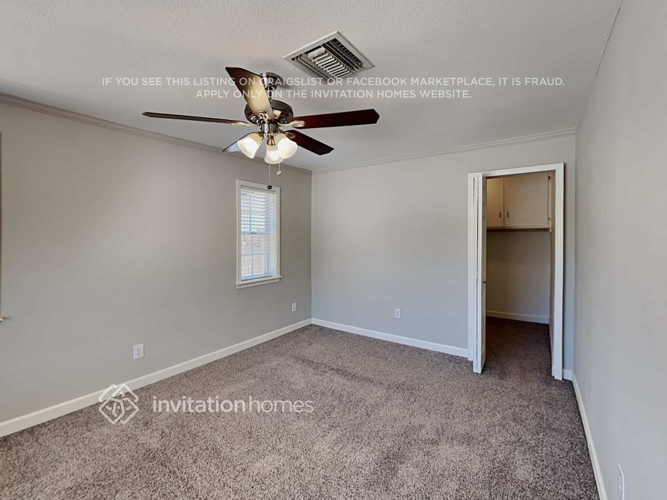 Building Photo - 422 E Papago Dr