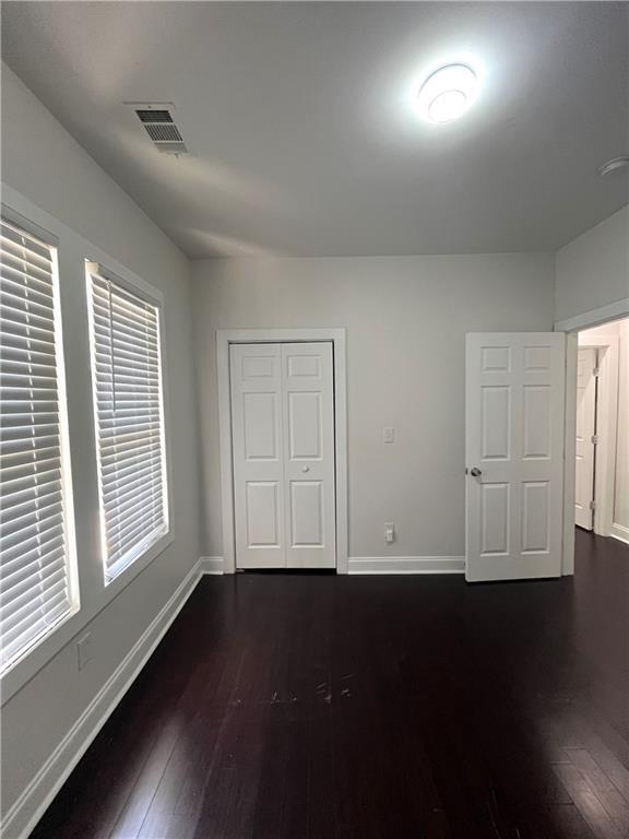 Building Photo - 954 Byron Dr SW