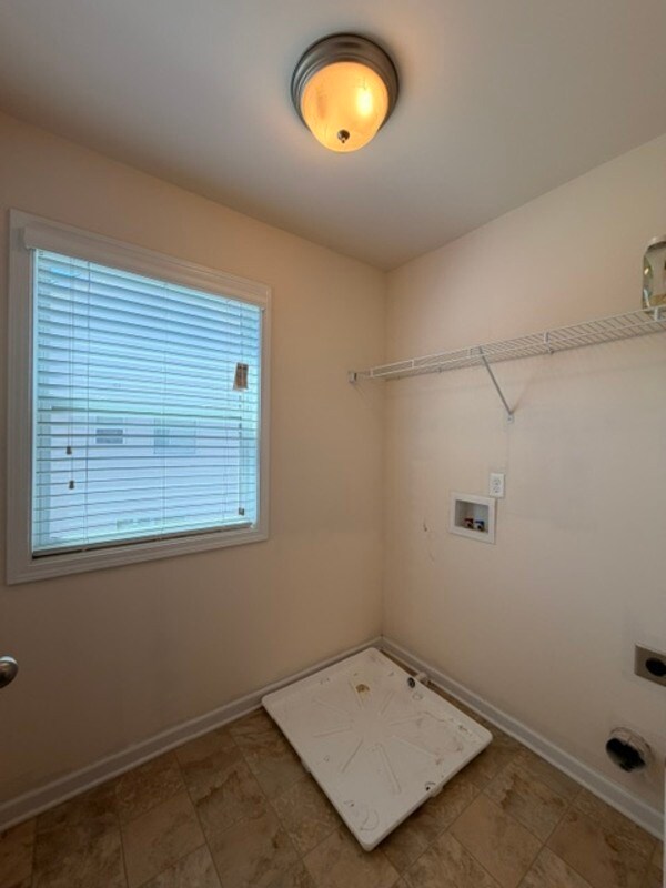 Building Photo - 201 Ashewicke Dr
