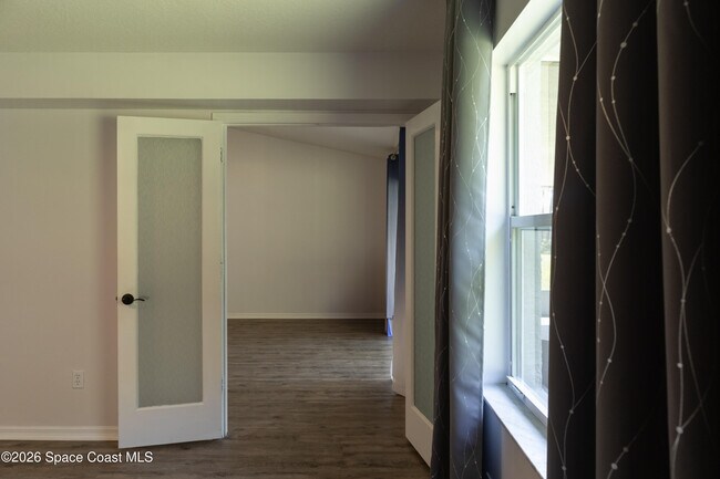 Building Photo - 1572 Holbrook Rd NW