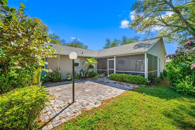 Building Photo - 1632 Windsor Pl