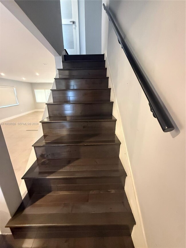 Building Photo - 1975 Sans Souci Blvd