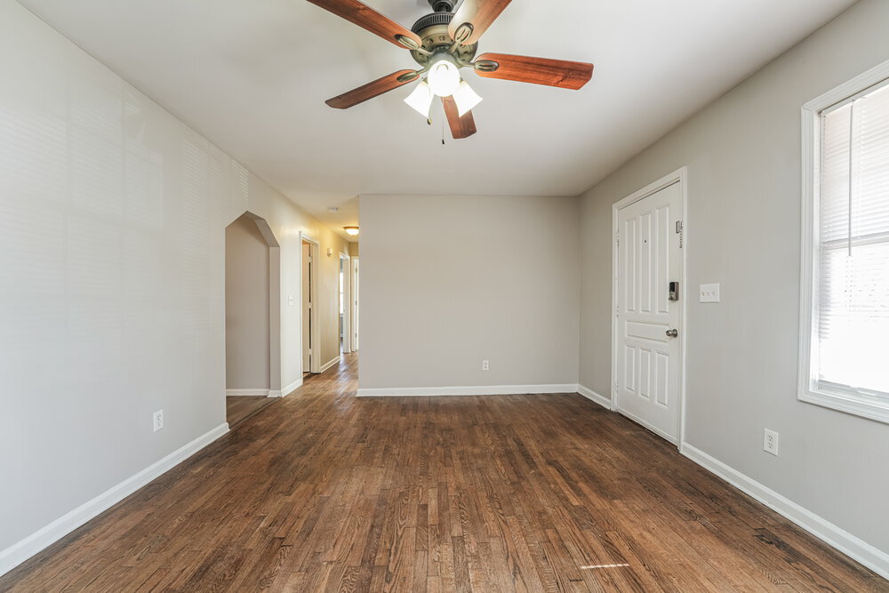 Building Photo - 454 New St