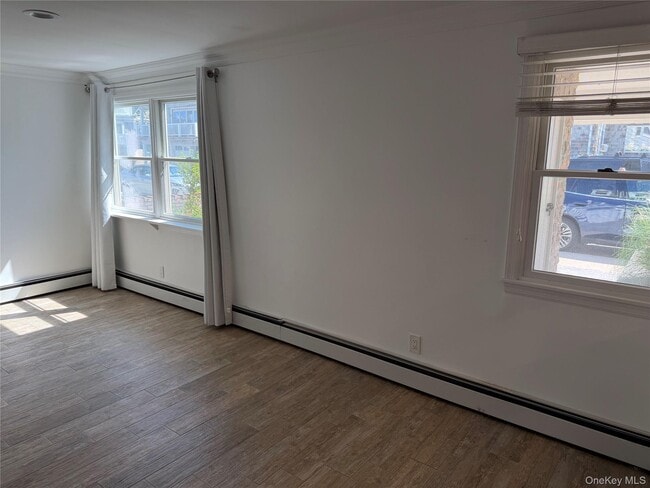 Building Photo - 35 Trenton Ave