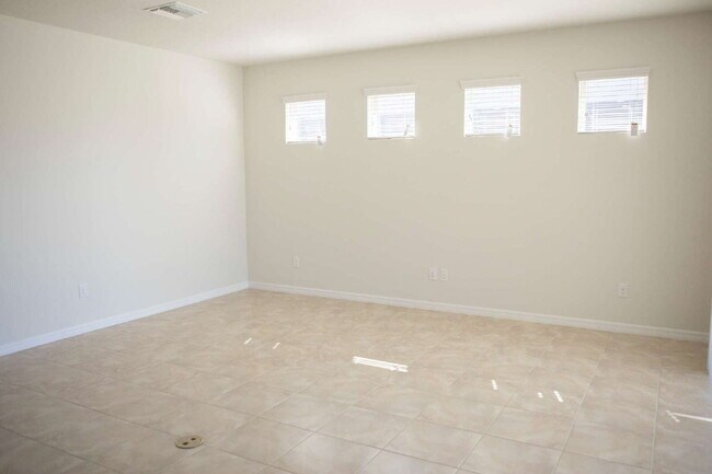 Building Photo - 6217 Kenava Lp