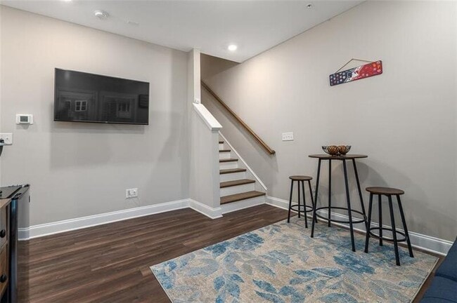 Building Photo - 2641 Blackburn Ct SE